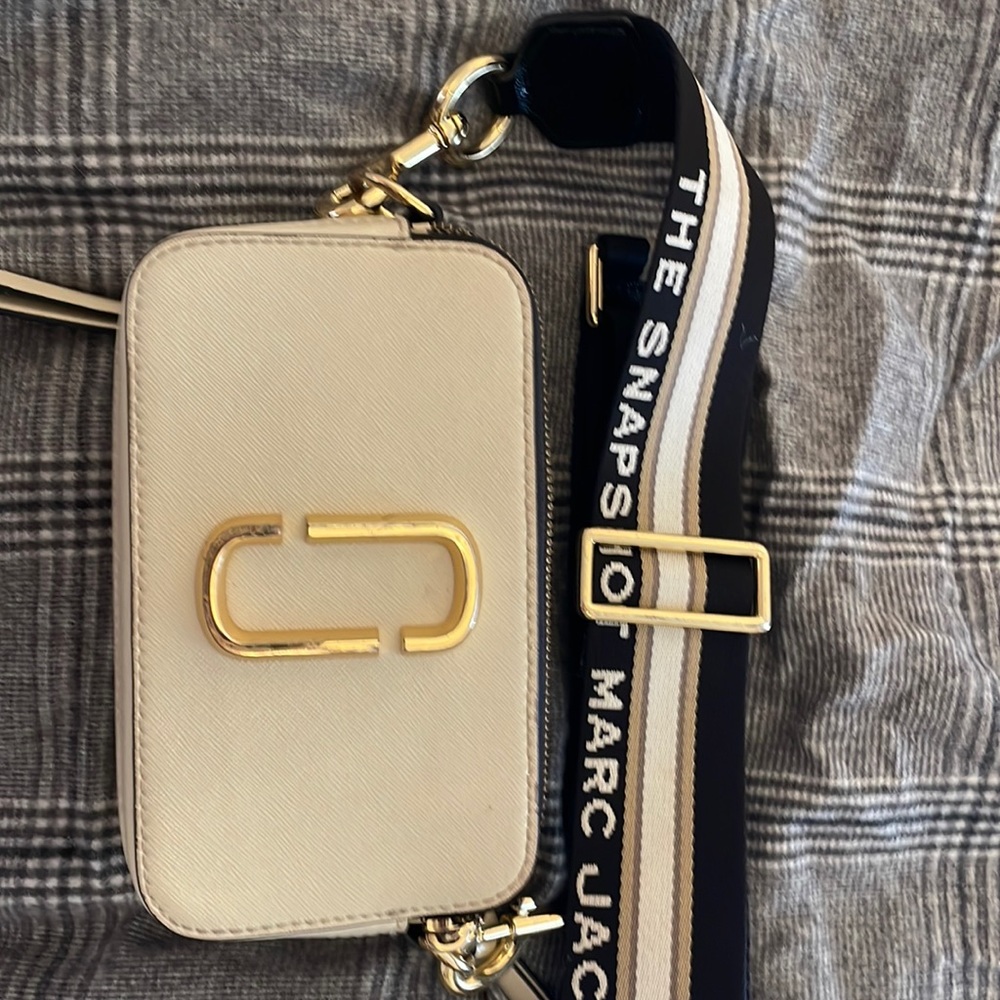 Marc Jacobs camera bag